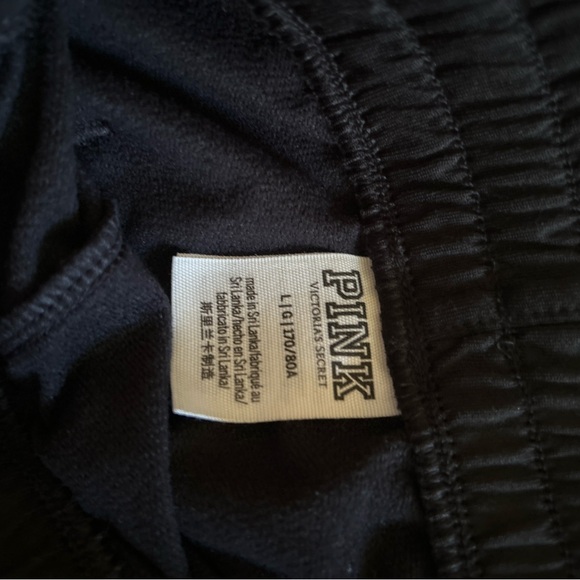 PINK Victoria's Secret Black and White Women's Shorts - Picture 3 of 4